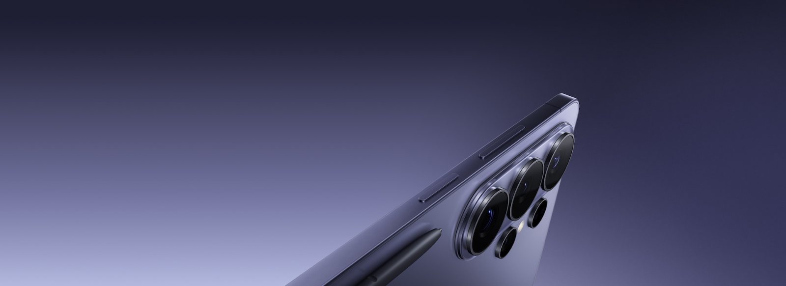 Close-up of a Galaxy S26 Ultra